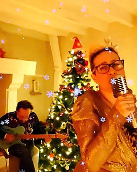 Lire la suite : Nocturne sur le Village de Noël avec Jazzy Noël