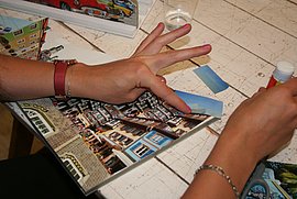 Lire la suite : Les vacances au MAAP : A table ! On colle ! (MAAP)