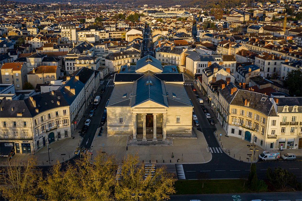 Découvrir : À L’OUEST DES BOULEVARDS, UN ENJEU DU NOUVEAU PLAN DE SAUVEGARDE (SVAH)