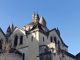 Lire la suite : Visite guidée Périgueux – Sur les toits de la cathédrale Saint-Front